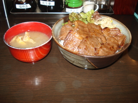 gyuya-sumibiyaki-gyukarubidon8.jpg