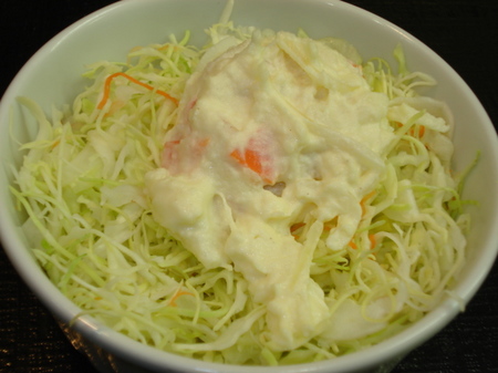 yoshinoya-potate-salad3.jpg
